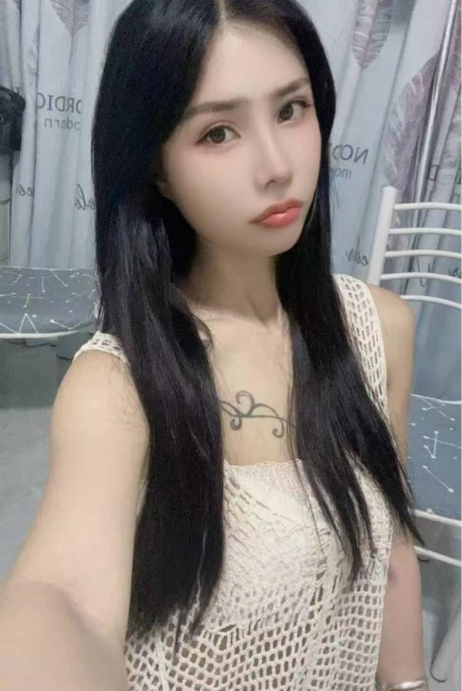 可深喉莉莉