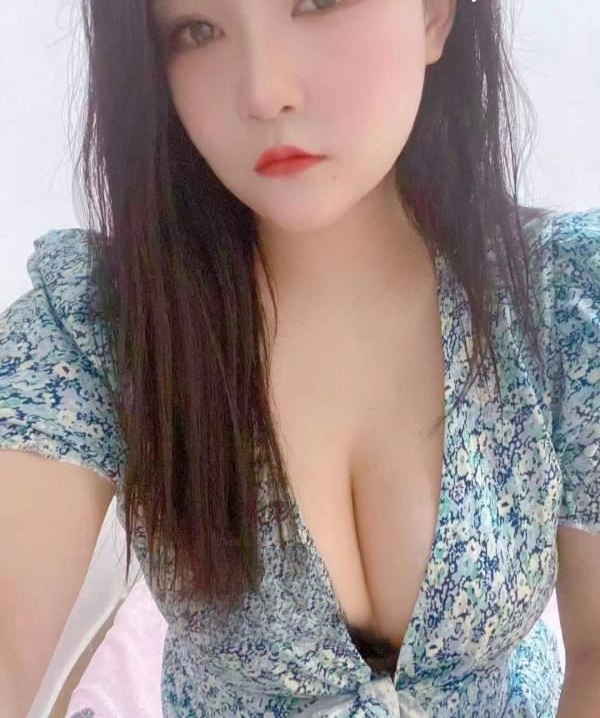 36D大奶芊芊