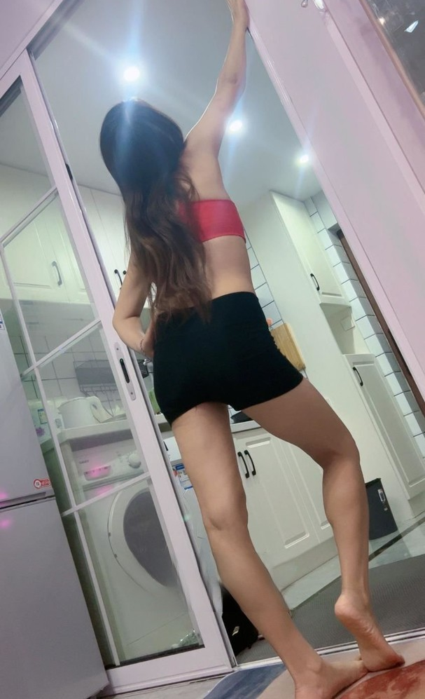 天河翘臀小少妇