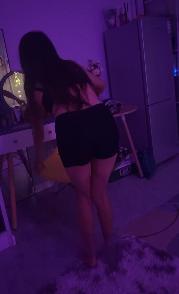 天河翘臀小少妇
