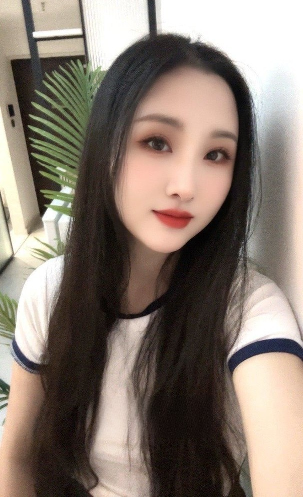 风骚大长腿美女