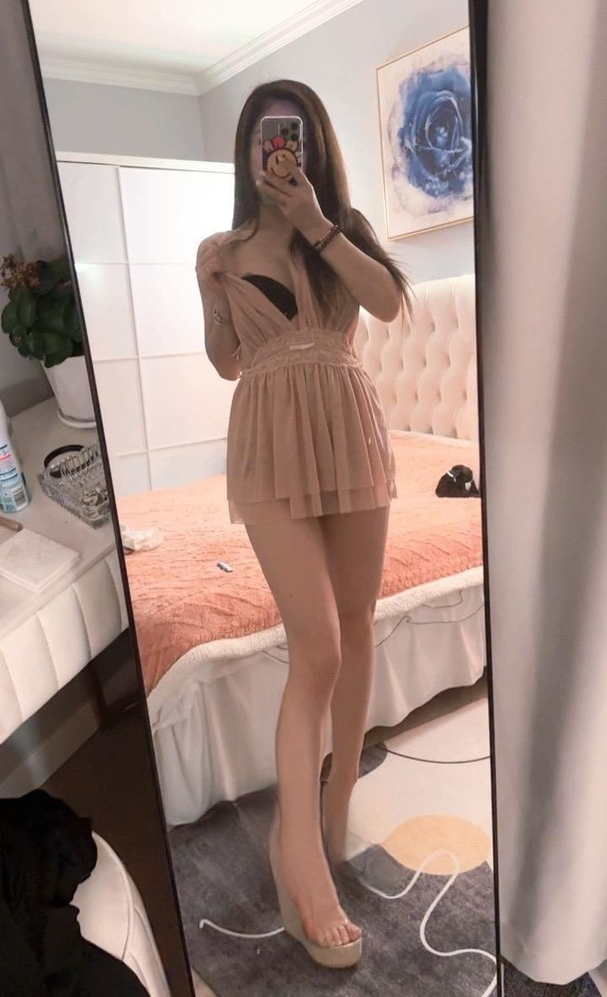 火辣身材美少妇