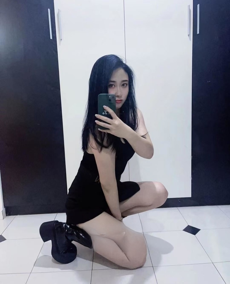 服务系御姐轻熟
