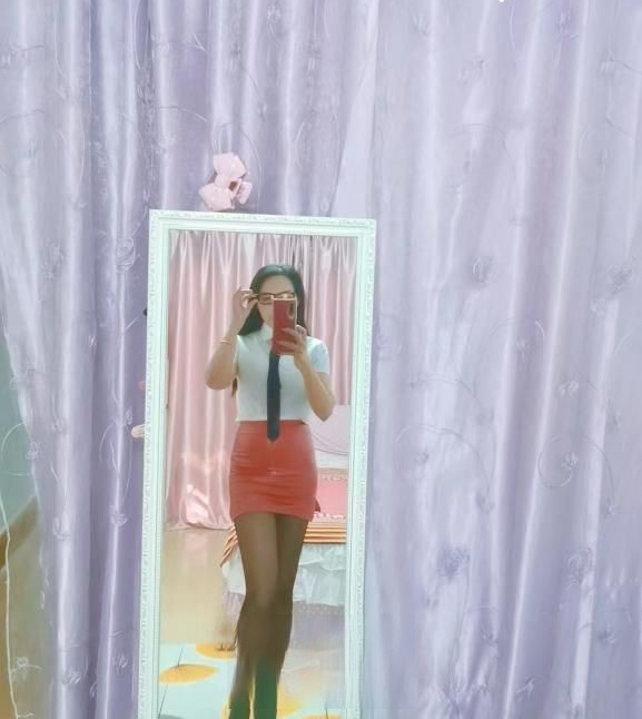 龙华小姐姐