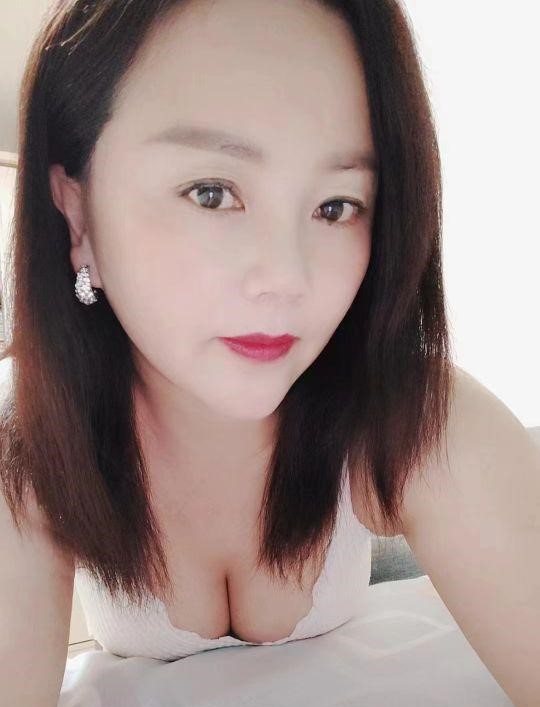 潘家园丰满熟妇