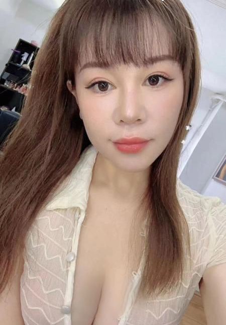 罗湖冰冰
