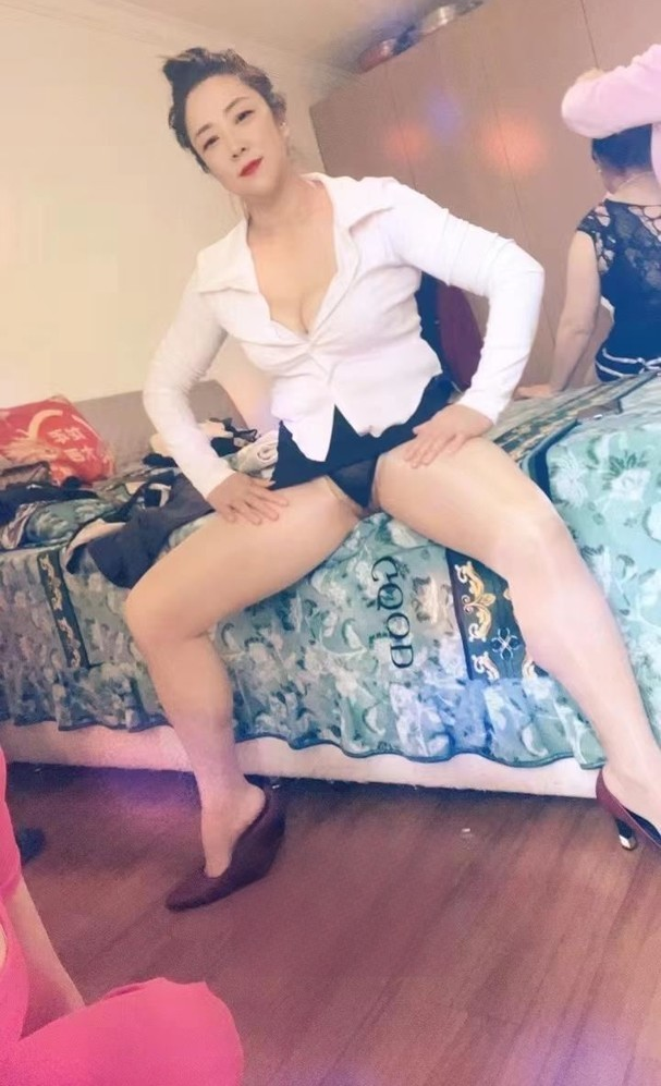 普陀熟女三通