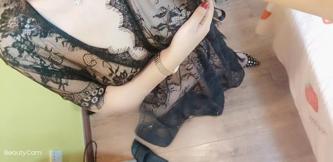 红桥大胸妹