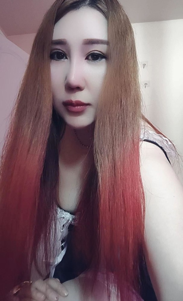 栖霞大屁股女