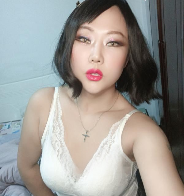 巨骚的黑寡妇