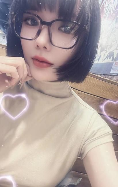 二刷体北气质小姐姐