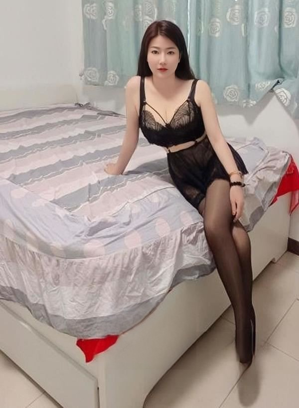 吴中性感少妇小月