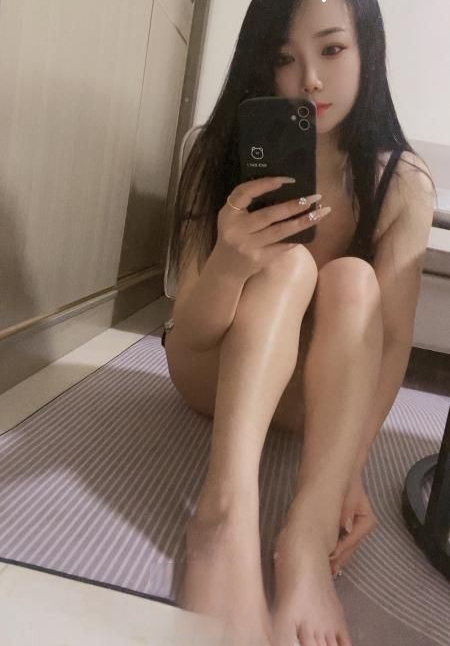 大奶雪儿老师