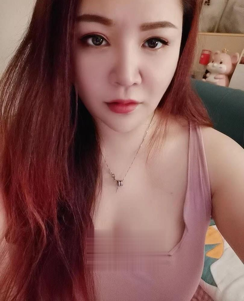 玄武门大白奶子彤彤