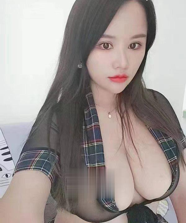 武汉  菲菲  胸大颜值高