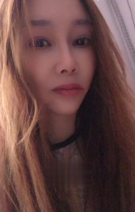 大奶轻熟骚妇