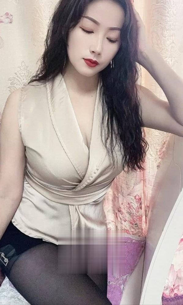 气质温柔少妇婷姐