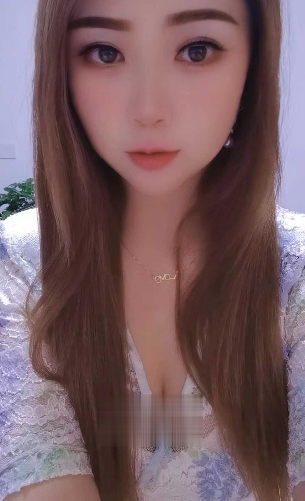 一枚漂亮的姐姐