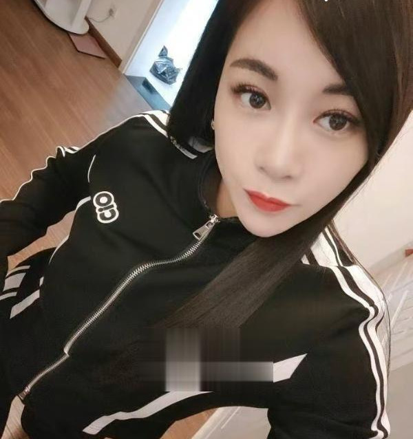 骚气浪荡玩得开的欲姐