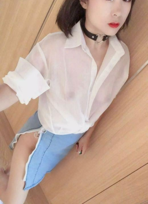 性价比极高的妹子