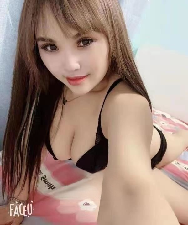 天然美胸姐姐