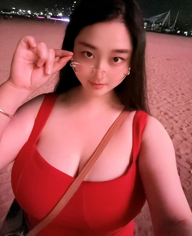 河东微胖气质骚女