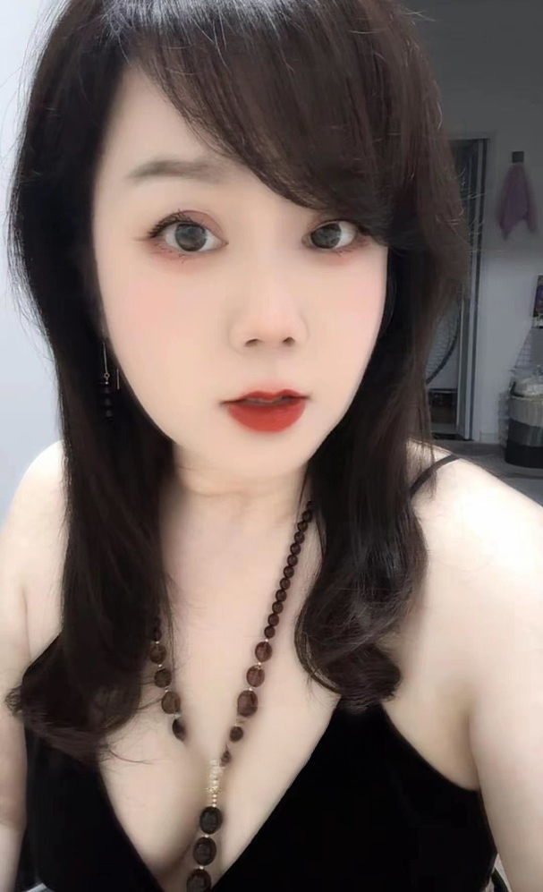 秦淮骚货大奶子大屁股少妇