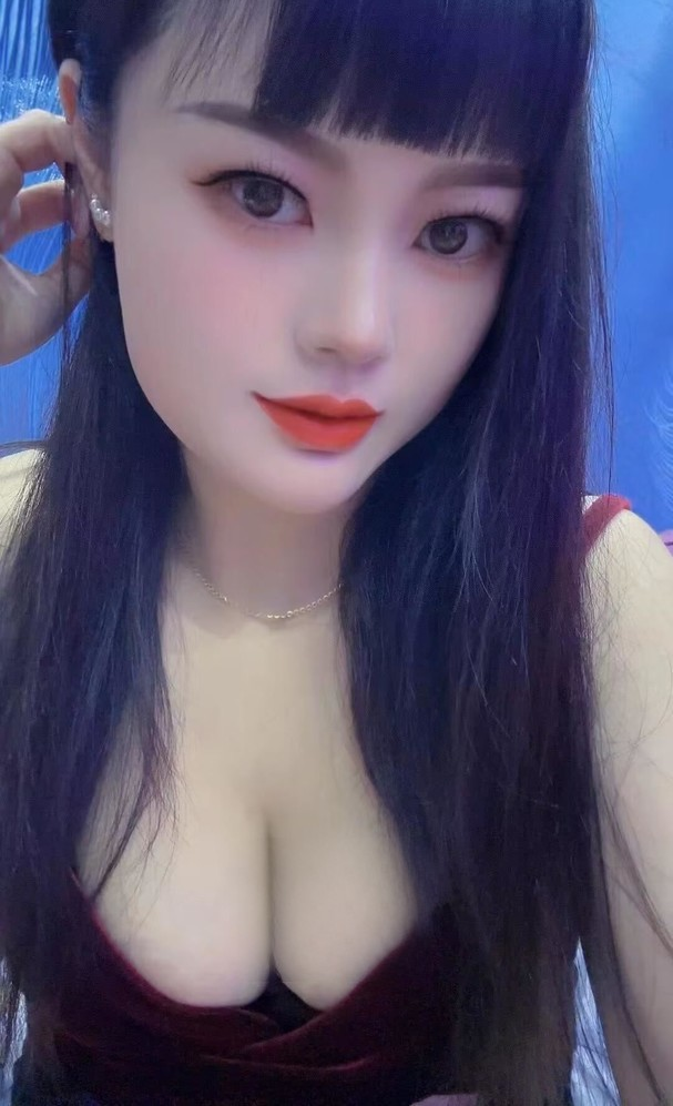 淫荡小骚货