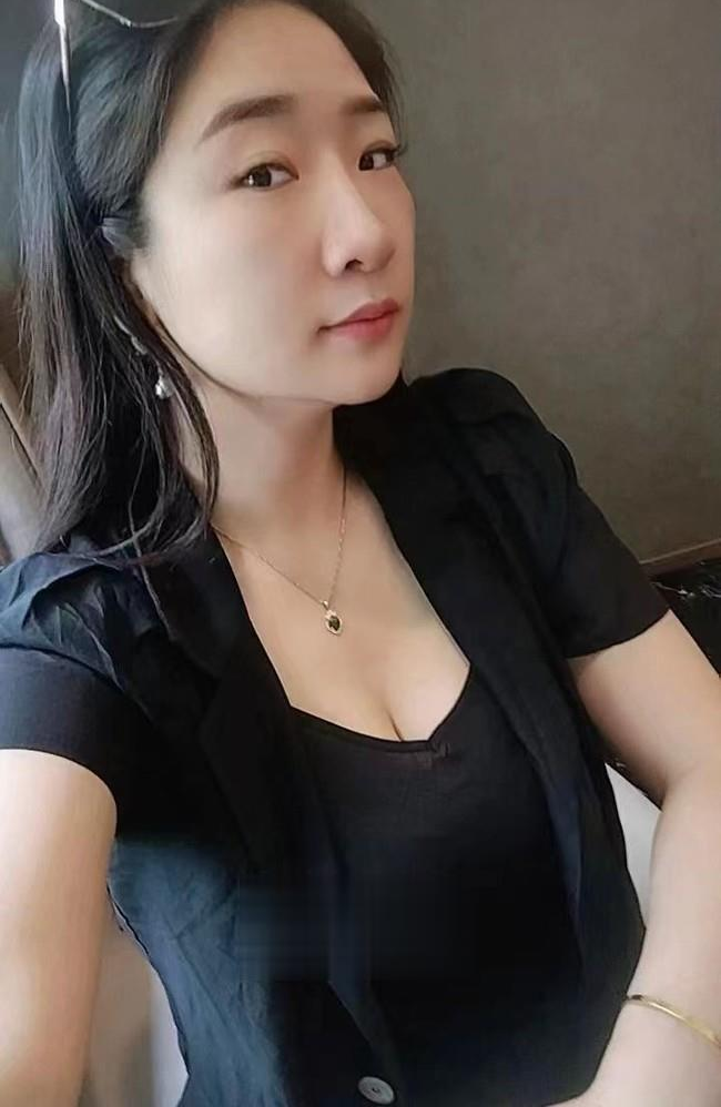 大胸御姐昕昕