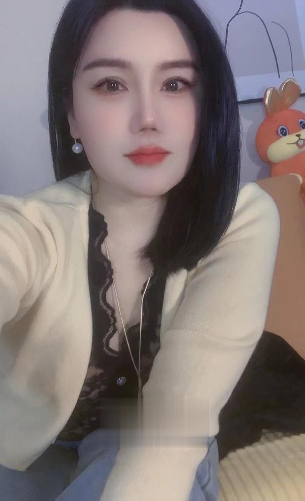 身材颜值服务都一流的少妇