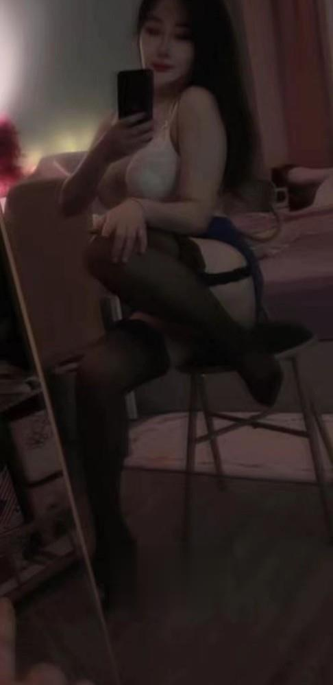 性感波霸小姐姐