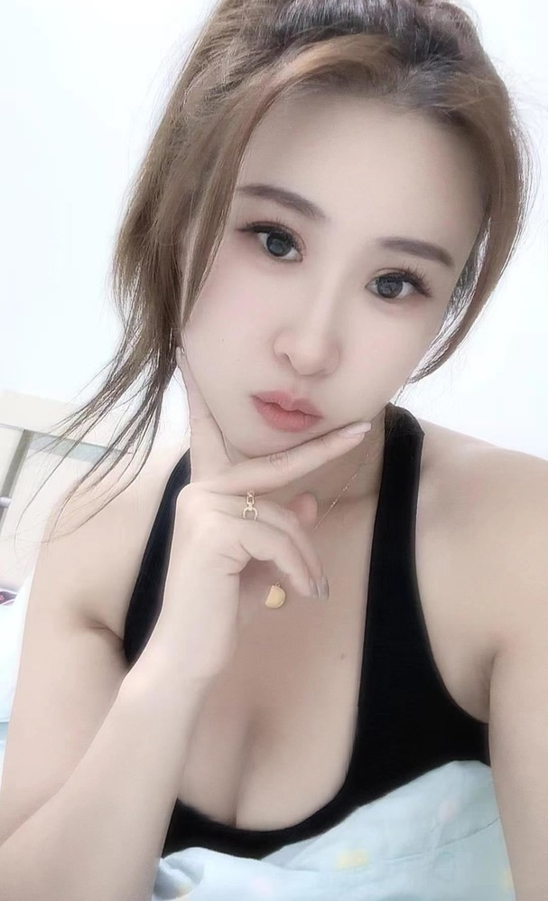 风骚大奶 琪格格