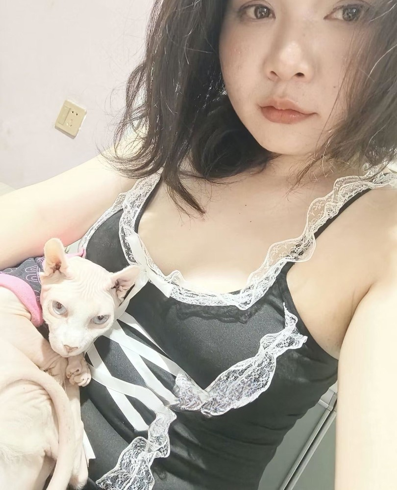 肉肉感服务控小姐姐