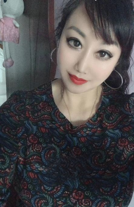 徐汇肥臀少妇