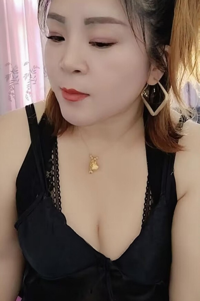 二七区美妇