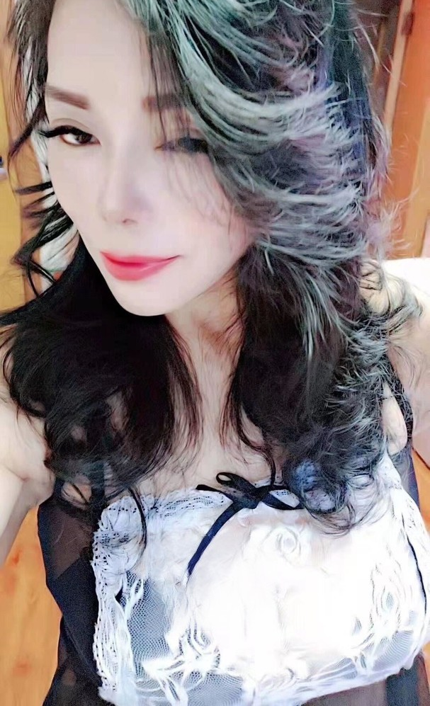 泄火骚B老熟女