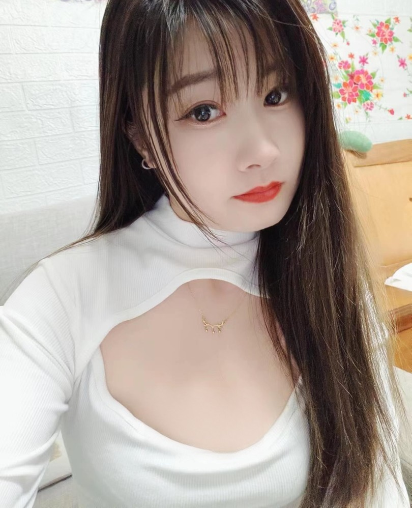 沙坪坝丰满白嫩御姐