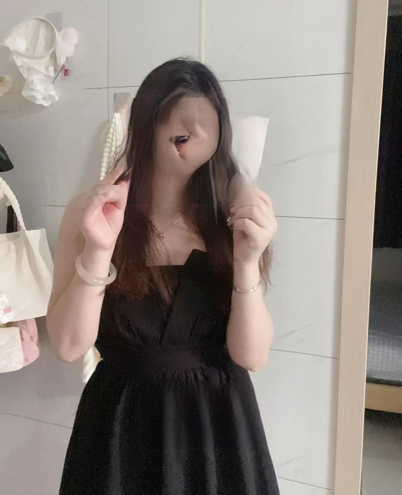 清纯兼职妹子