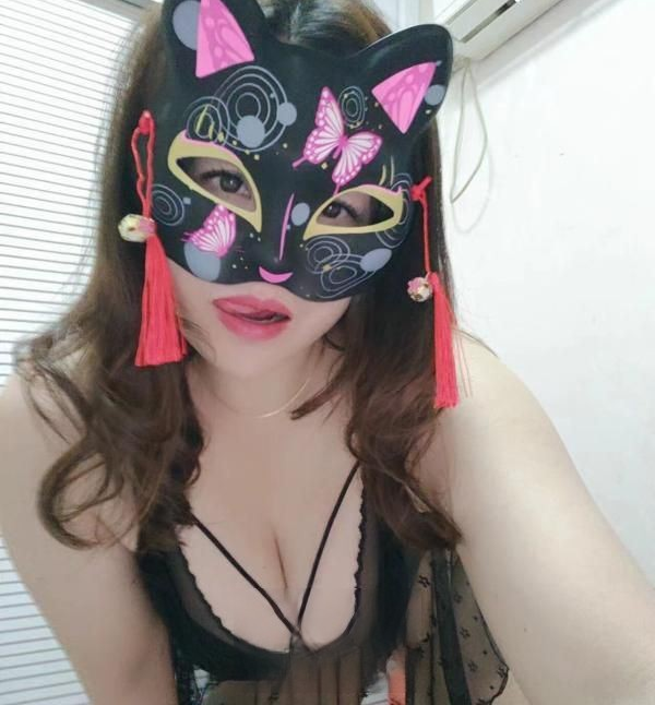 渝北丰满少妇