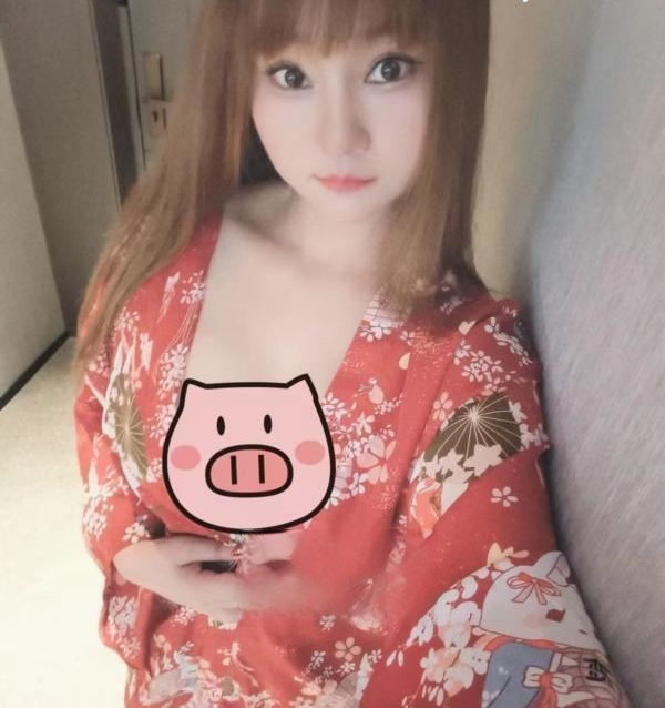 秦淮d乳嫩妹