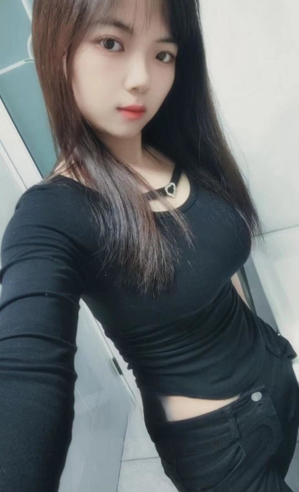 身材不错的泄火小妹