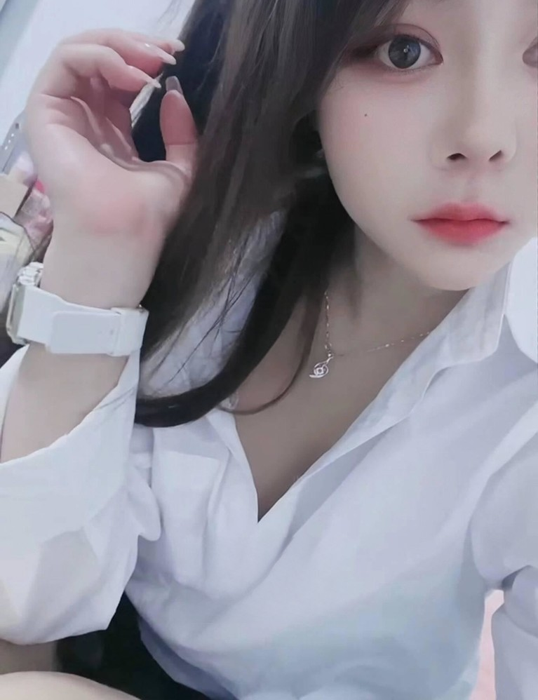 徐汇轩宝小女友