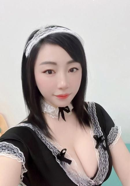 西丽钰柔