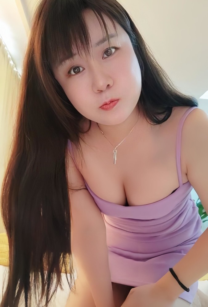 包河大胸臀翘服务系少妇