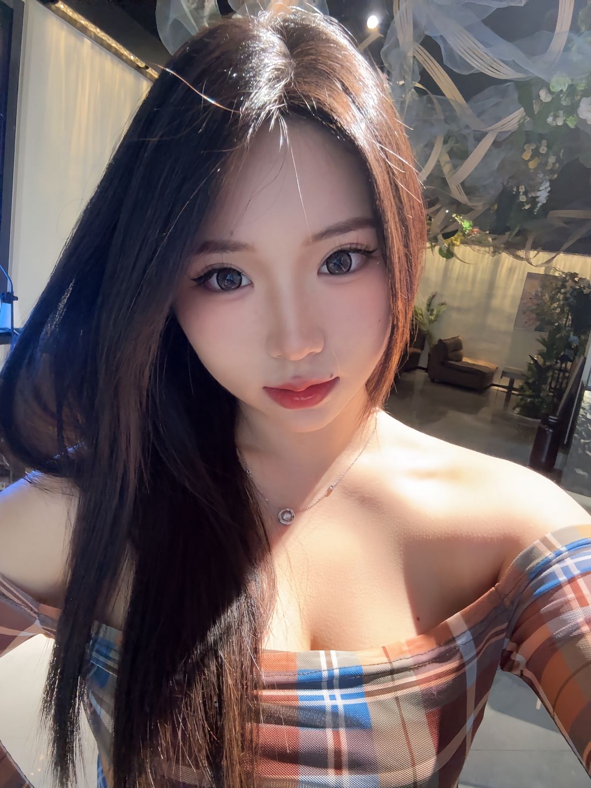 小烧妹莉莉