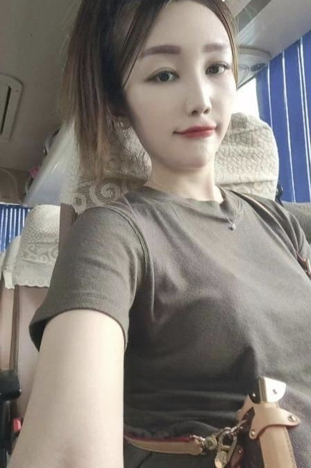 河东小少妇妃妃