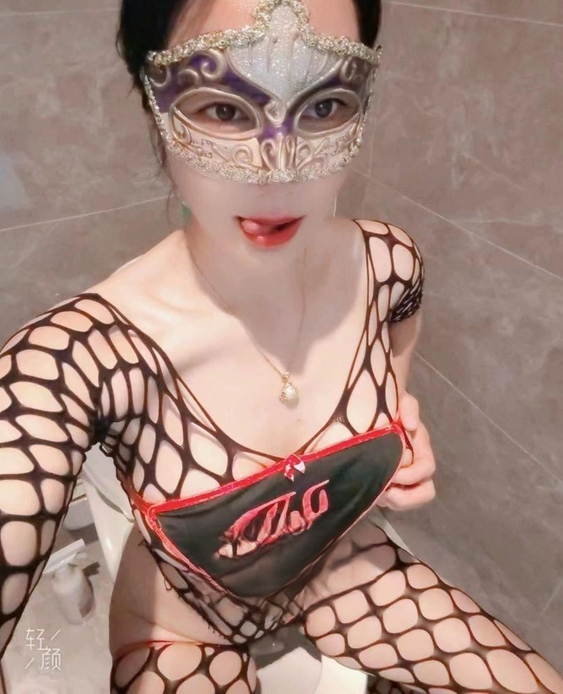毒龙皇后回马枪