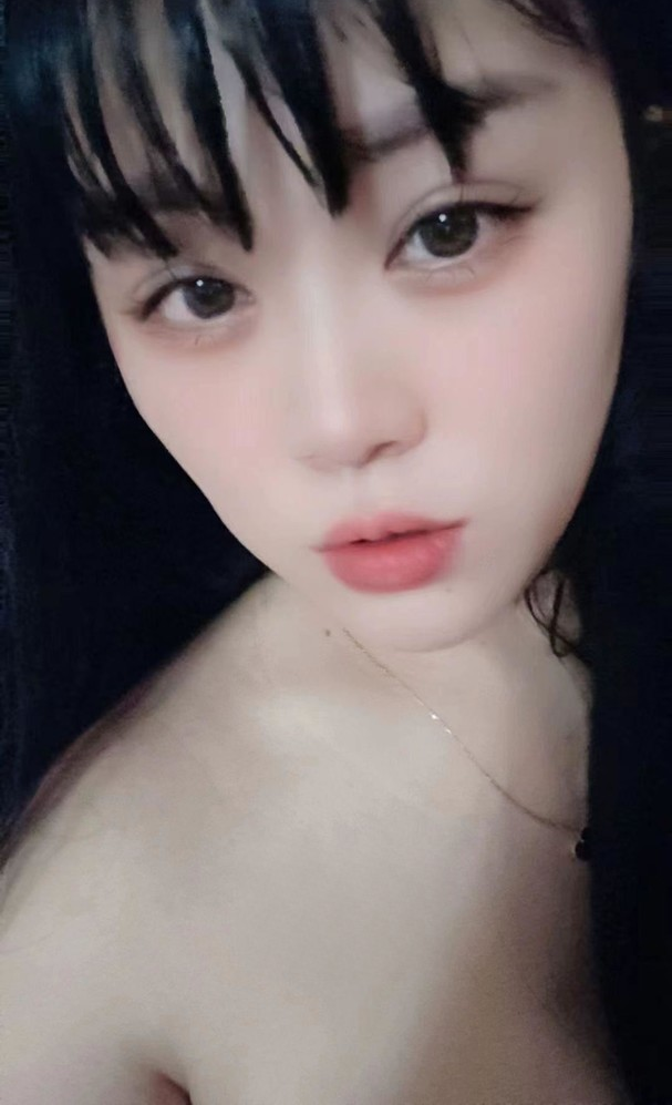深喉王骚涵涵