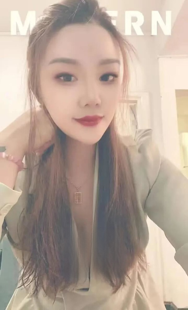 龙华风骚妩媚娜娜