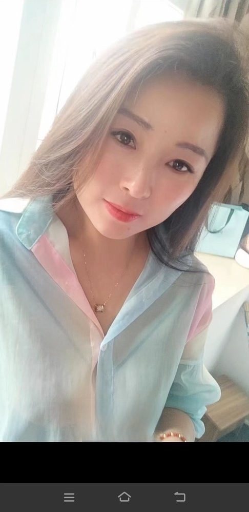善解人意的美少妇
